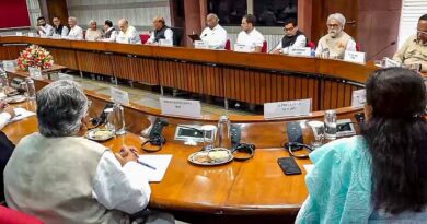 ऑपरेशन सिंदूर: भारतीय सेना की करारी कार्रवाई में 100 से अधिक आतंकी ढेर, सर्वदलीय बैठक में रक्षा मंत्री का खुलासा