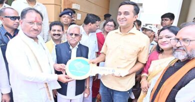 मुख्यमंत्री विष्णु देव साय ने किया अटल आवास योजना अंतर्गत 226 आवासों का लोकार्पण