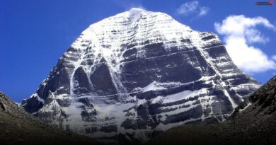 पांच साल बाद फिर शुरू हुई कैलाश मानसरोवर यात्रा, पहले दल ने नाथूला दर्रे से पार की चीन सीमा