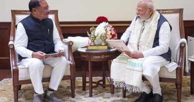 छत्तीसगढ़ की अमृत रजत जयंती में पीएम मोदी को आमंत्रण : सीएम साय ने पीएम के सामने पेश किया छत्तीसगढ़ का भविष्य विज़न