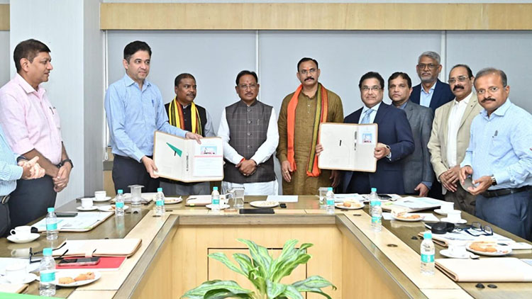 बस्तर में 200 करोड़ की लागत से 240 बिस्तरों का हाई-टेक सुपर स्पेशियलिटी अस्पताल हेतु ऐतिहासिक एमओयू