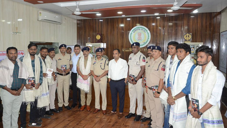 बेबीलॉन टावर आग हादसे के हीरोज का सम्मान, प्रशासन की त्वरित कार्रवाई से टली जनहानि