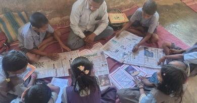 पीपरडांड प्राथमिक शाला में अखबार वाचन की शुरुआत, प्रार्थना सभा बनी जागरूकता की पाठशाला