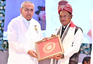 मुख्यमंत्री विष्णु देव साय सहित विधायकगण ने ग्रहण किया ब्रह्मा भोजन