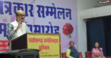 सोशल मीडिया के दौर में भरोसे का संकट, पत्रकारिता को लौटना होगा मूल्यों की ओर