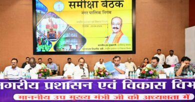 शहरों में पेयजल आपूर्ति, अवैध प्लॉटिंग और अवैध निर्माण पर उप मुख्यमंत्री श्री अरुण साव सख्त