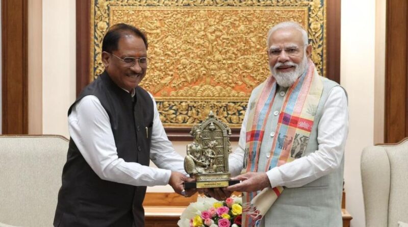 बस्तर रोडमैप 2.0 को लेकर मुख्यमंत्री विष्णु देव साय ने प्रधानमंत्री नरेंद्र मोदी से की मुलाकात, समग्र विकास की रूपरेखा प्रस्तुत