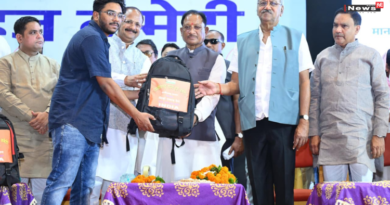 मुख्यमंत्री विष्णु देव साय ने हज यात्रियों को सौंपे फर्स्ट एड किट, सुरक्षित यात्रा की दी शुभकामनाएं